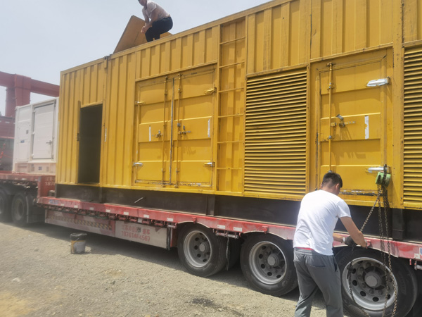 德阳发电机出租100KW发电机需要什么规格的电缆线?